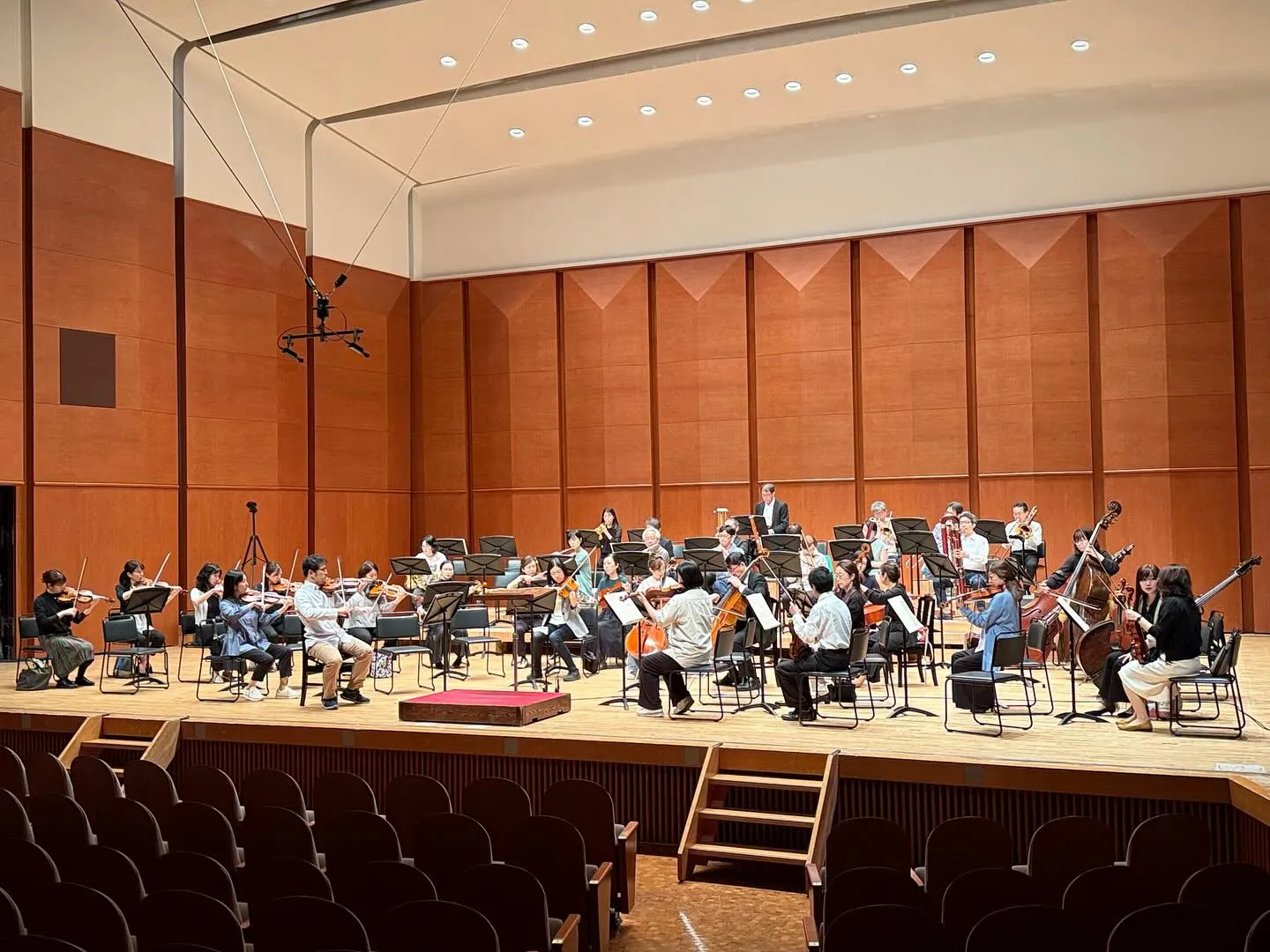 今日は相模原でオーケストラの収録です。